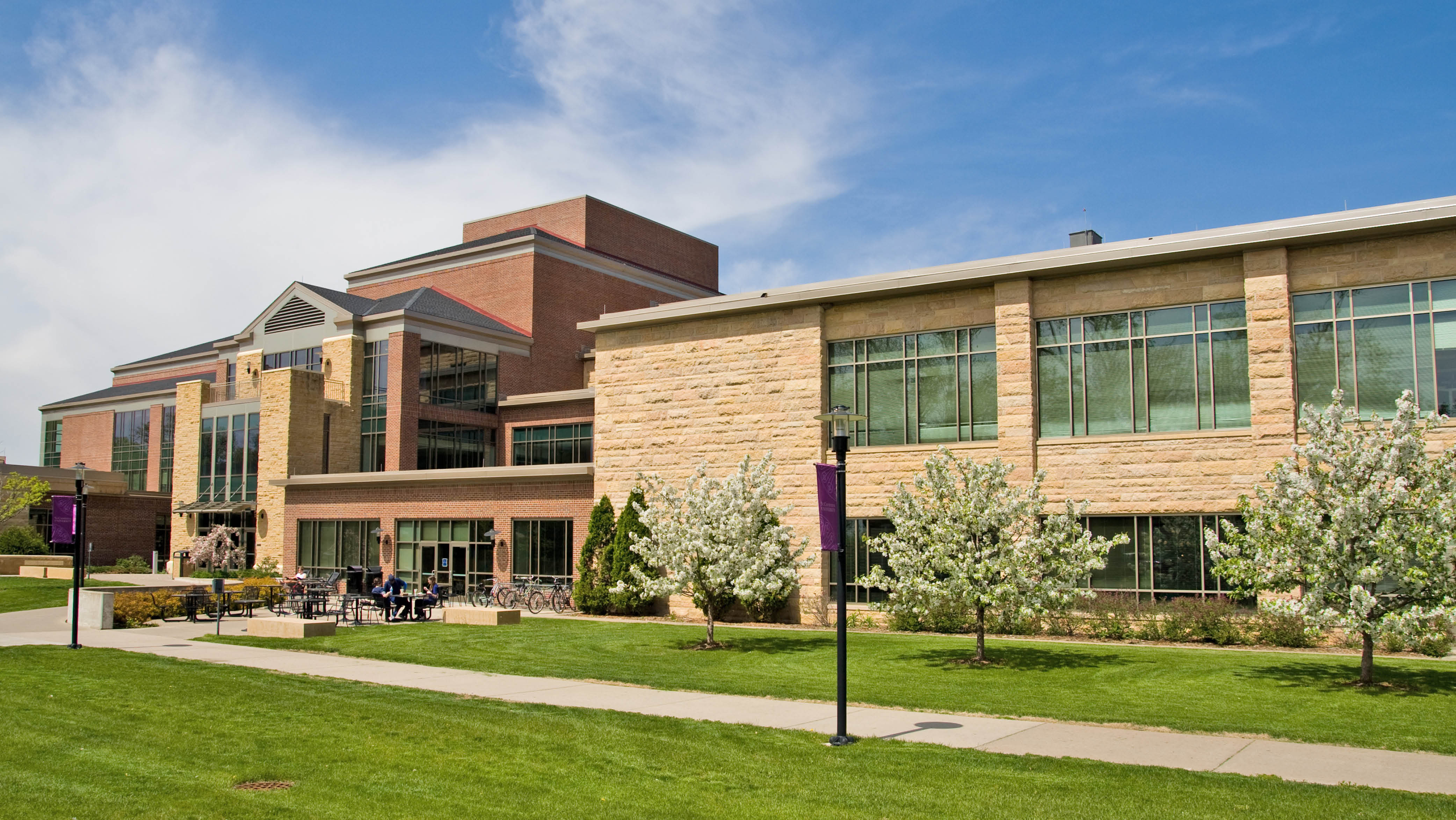Coeur de Catherine, or the heart of Catherine, is the campus student center.